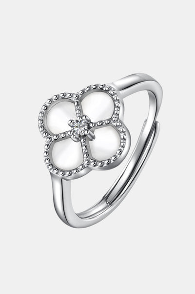 Amary Rings - White Flower Design - 925 Sterling Silver - Elegant Accessory - Matching Collection - Daily Grace - Perfect Gift - Luxurious Packaging - Handcrafted Elegance - Treasured Keepsake - La Lueure