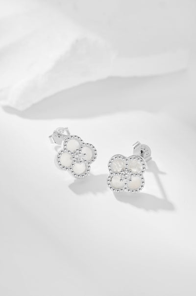 Amary Earrings - White Flower Design - 925 Sterling Silver - Elegant Accessory - Matching Collection - Daily Grace - Perfect Gift - Luxurious Packaging - Handcrafted Elegance - Treasured Keepsake - La Lueure