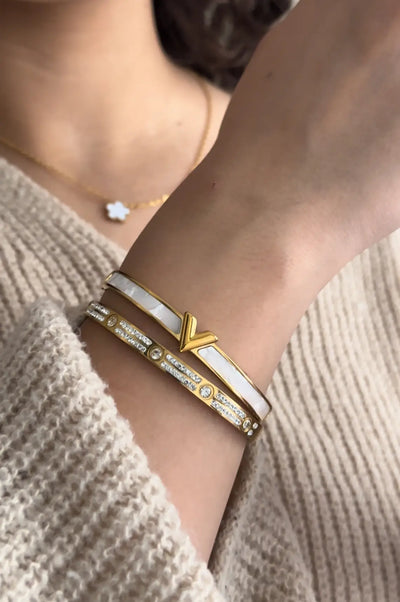 V-Bracelet, Unique Design Bracelet, Silver V-Bracelet, Gold V-Bracelet, Rose Gold V-Bracelet, Marble Accent Jewelry, Modern Elegant Bracelet, Fashion Jewelry, La Lueure